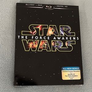 STAR WARS THE FORCE AWAKENS BLU-RAY + DVD + DIGITAL HD